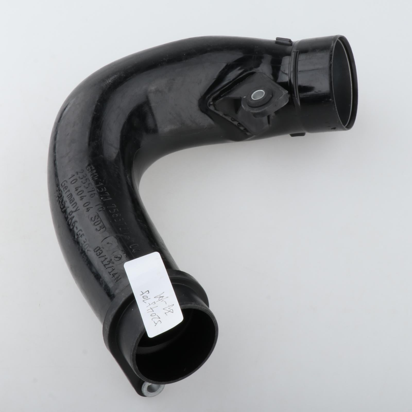 Plastic Air Intake Pipe Auto Parts for BMW 13717583727 Accessories