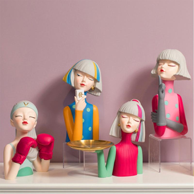 Resin Statue Modern Sculpture Figurines Gifts Cabinet 15x17x31.7cm