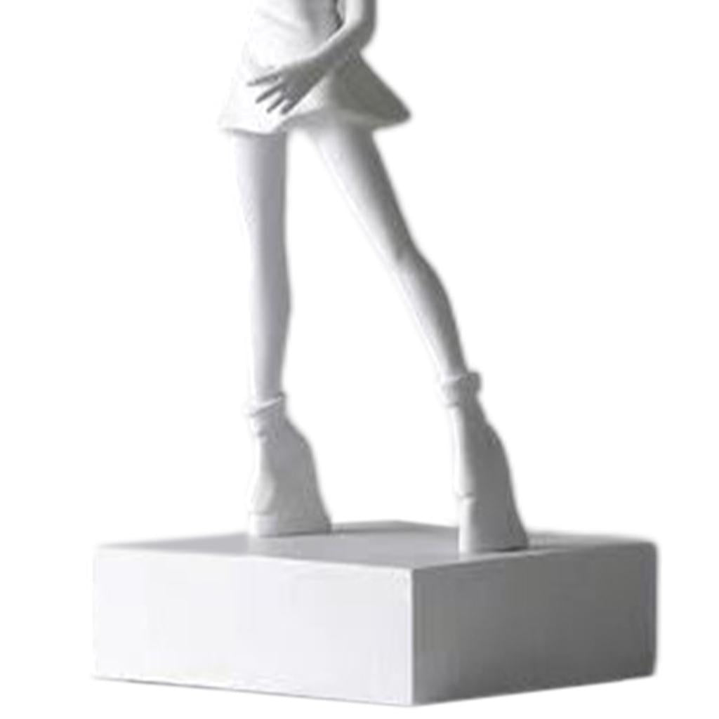 Resin Girl Sculpture Ornament Figurine Statue Office Home Balloon White 