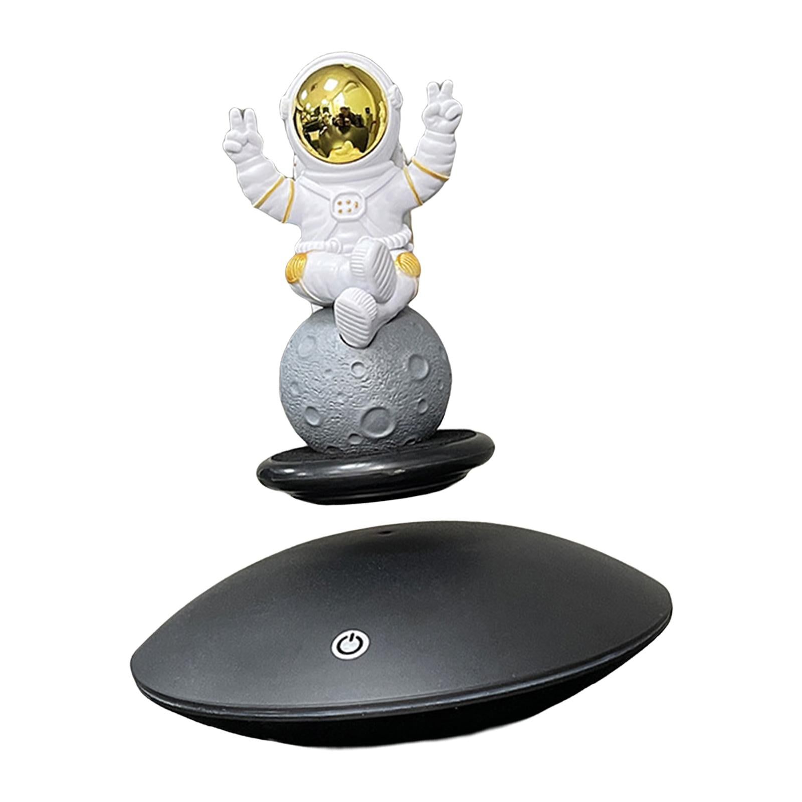 Astronaut Figurines Spaceman Statue Nordic Living Room Cabinet Home Decors