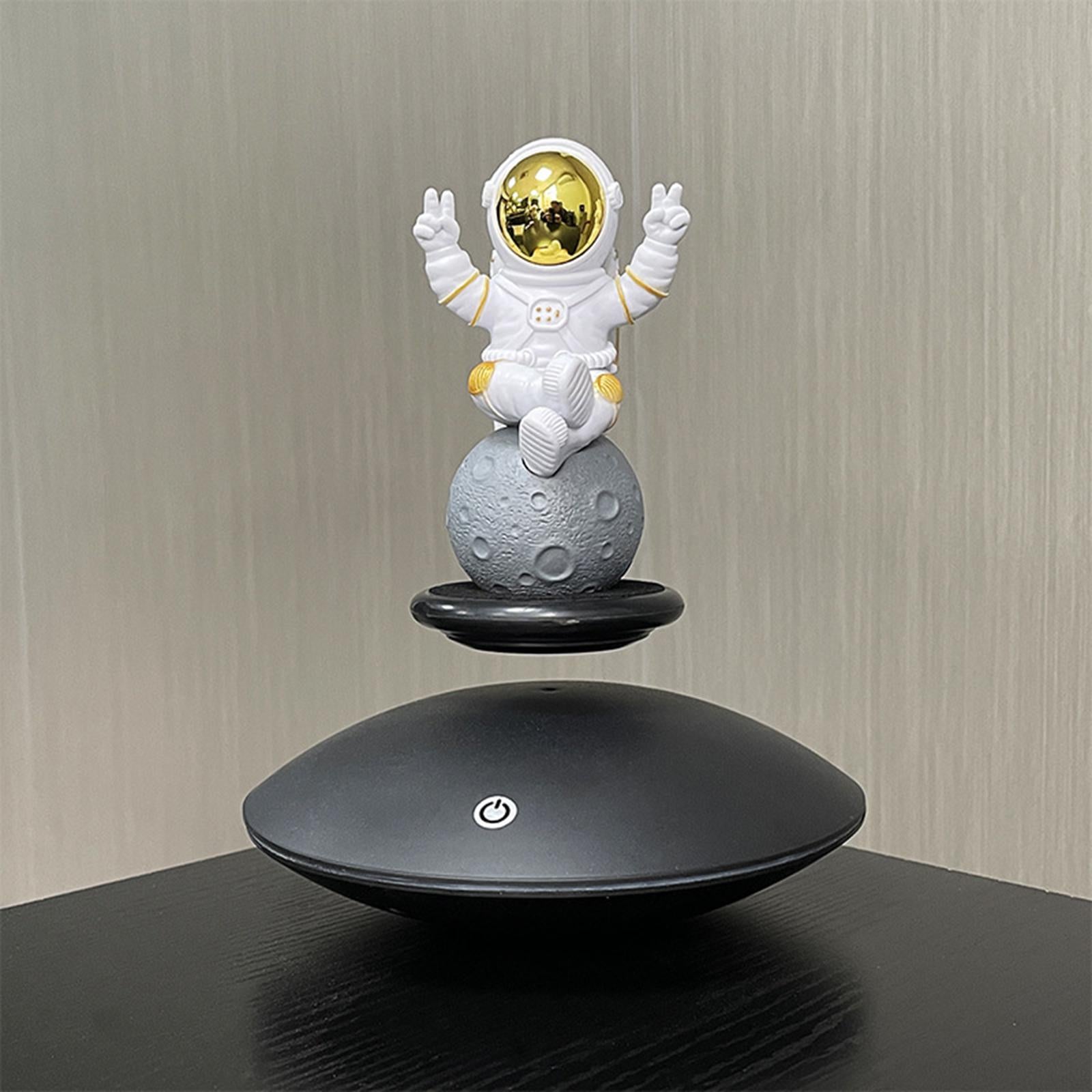 Astronaut Figurines Spaceman Statue Nordic Living Room Cabinet Home Decors