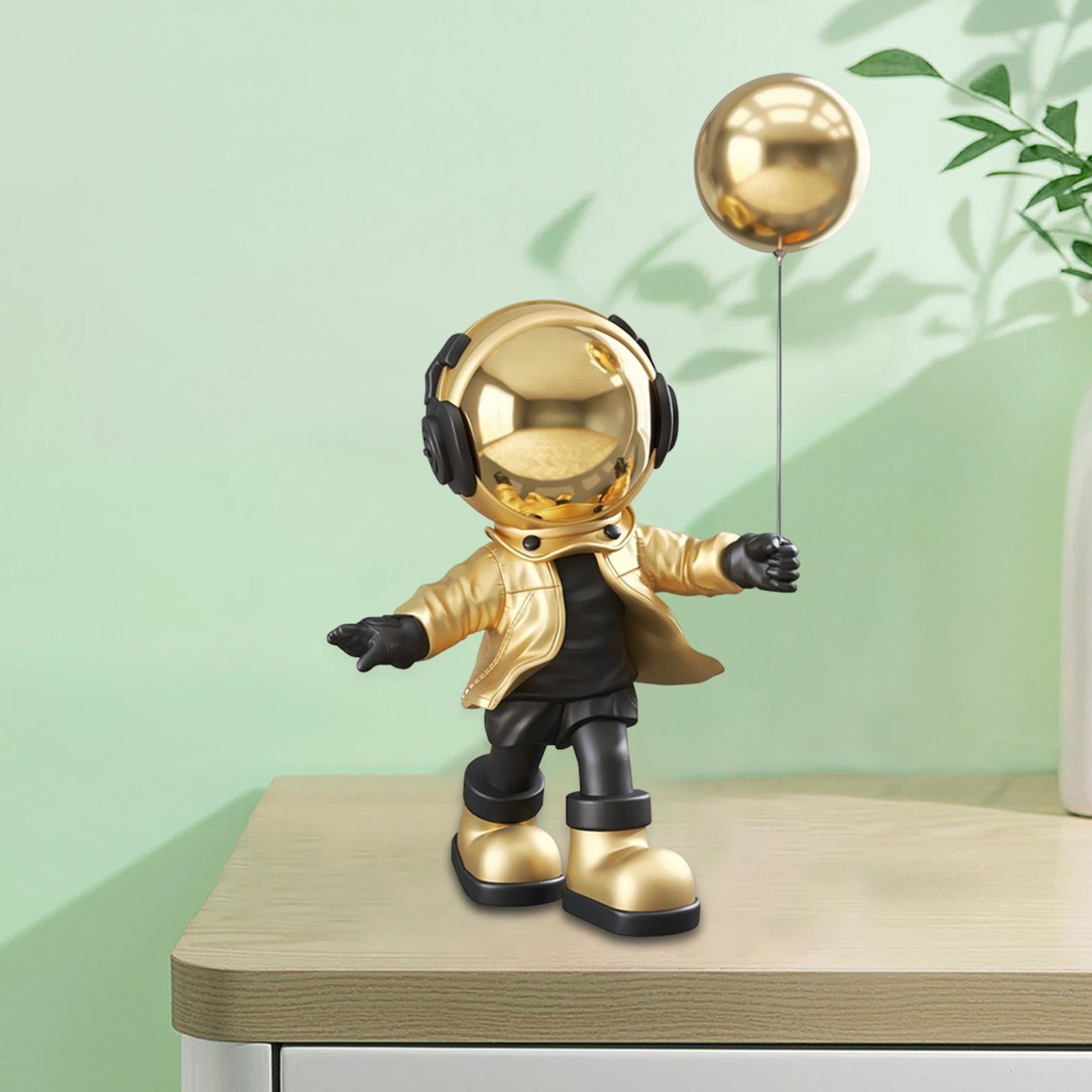 Spaceman Figurine Outer Space Planet Resin Creative for Table Decor Ornament Gold