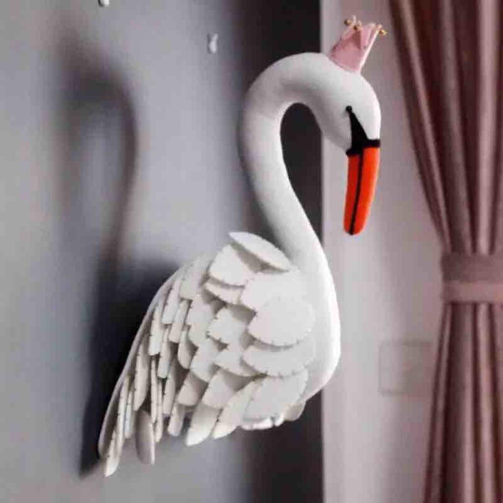 2Pcs Wall Mount Stuffed Hanging Wall Sculptures Kids Toy Doll Flamingo+Swan 