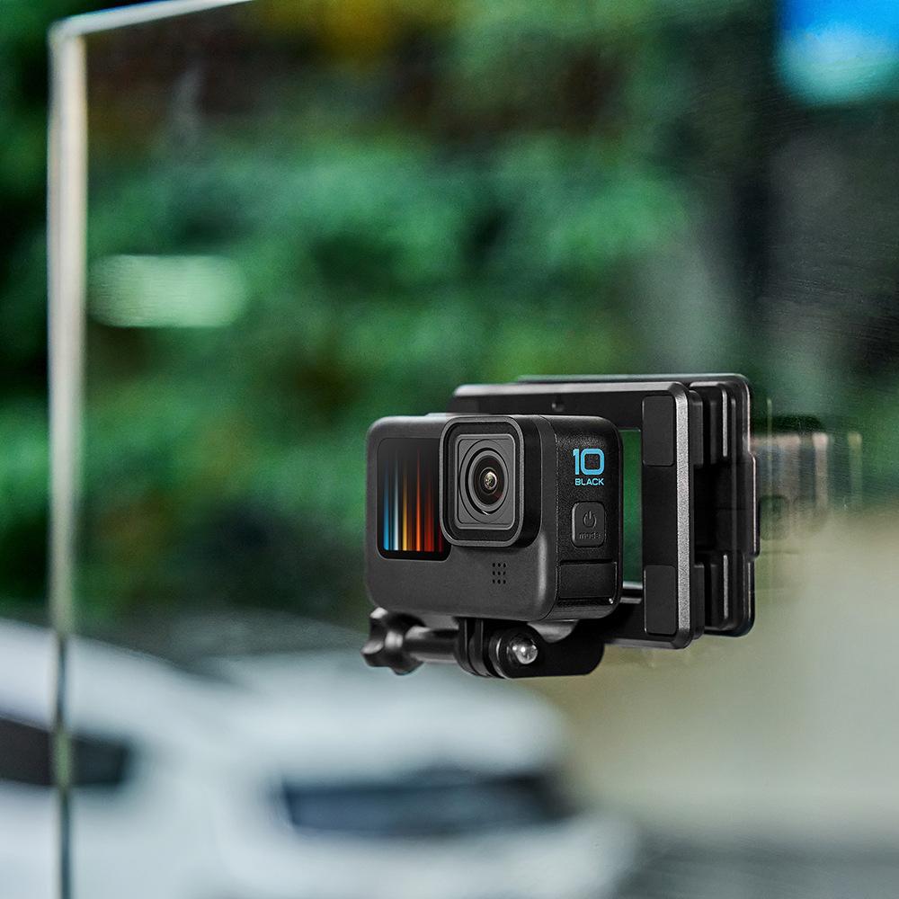 060 Outdoor Live Action Camera Magnetic Bracket with Adjustable Lanyard(Black)